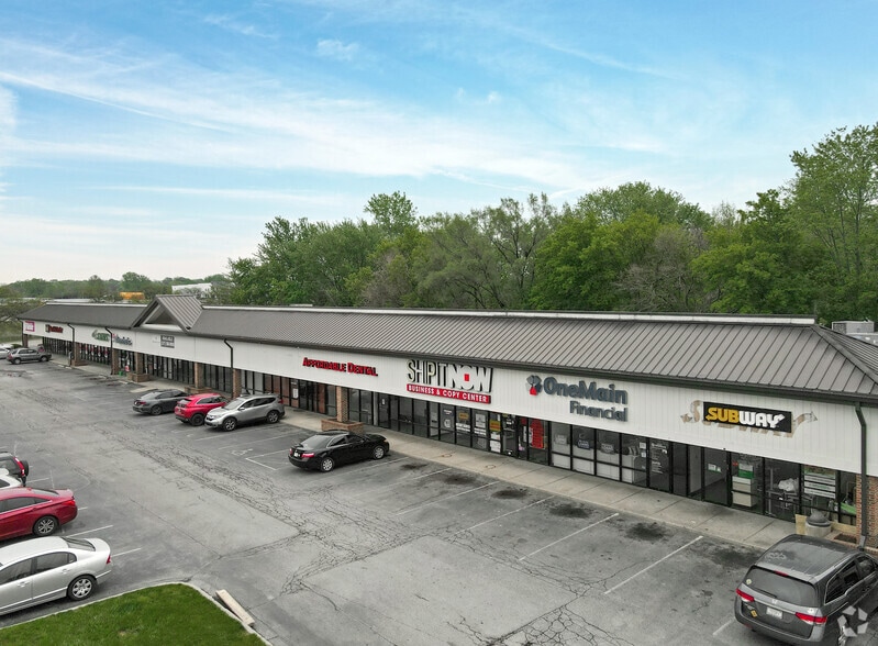 More Photos Of 4060-4088 Pendleton Way, Indianapolis Unknown For Lease
