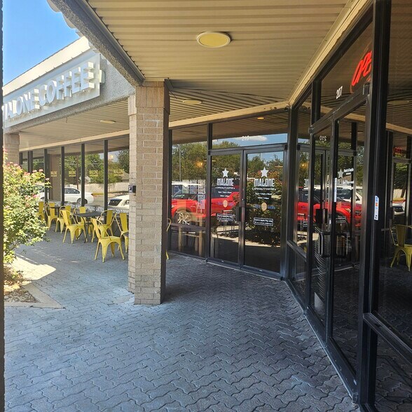 More Photos Of 14735 Bratton Ln, Austin Unknown For Lease