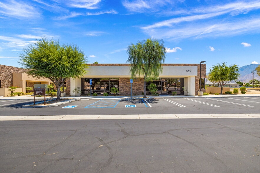 More Photos Of 550 S Paseo Dorotea, Palm Springs Medical For Sale