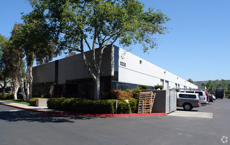 More Photos Of 13230 Evening Creek Dr S, San Diego Research And Development For Lease
