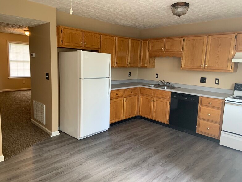 More Photos Of , Lancaster Multifamily For Sale