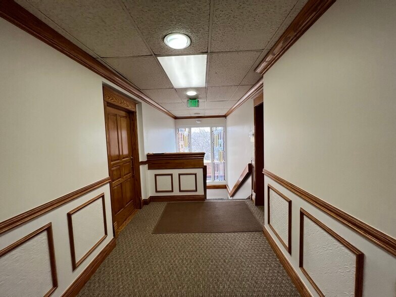 More Photos Of 2090 E 104th Ave, Thornton Office For Lease