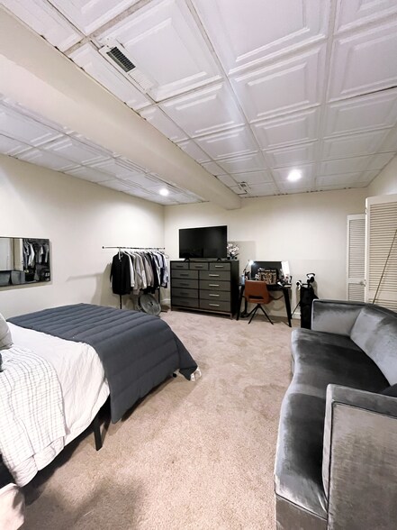 More Photos Of 289-291 King St, Charleston Apartments For Sale