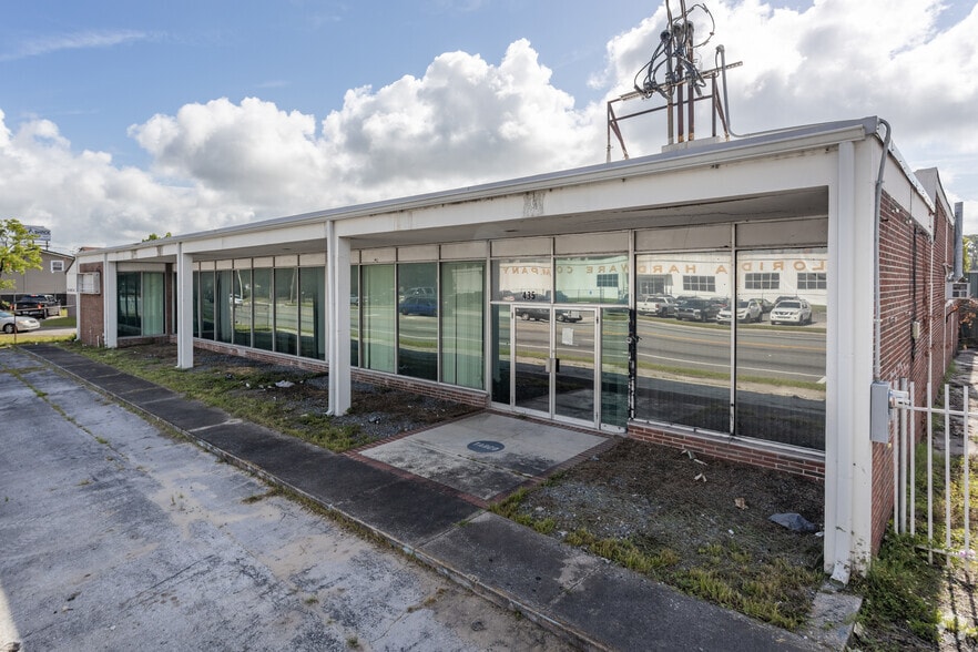 More Photos Of 435 Cassat Ave, Jacksonville Service For Lease