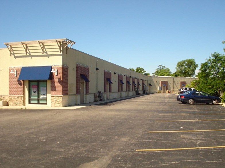 More Photos Of 28950 Rte. 120, Lakemoor Storefront Retail Office For Lease