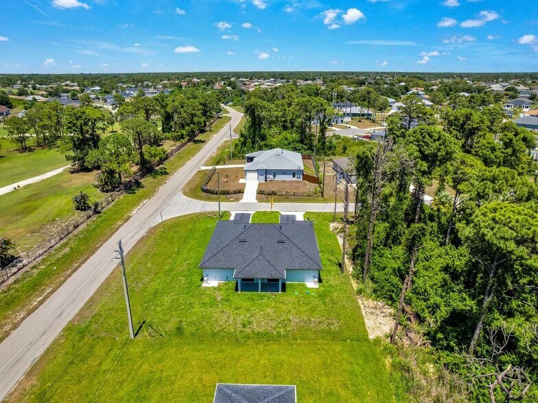 More Photos Of 4745 13th St SW, Lehigh Acres Apartments For Sale