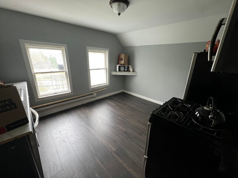 More Photos Of 3702 Chesholm Rd, Baltimore Multifamily For Sale
