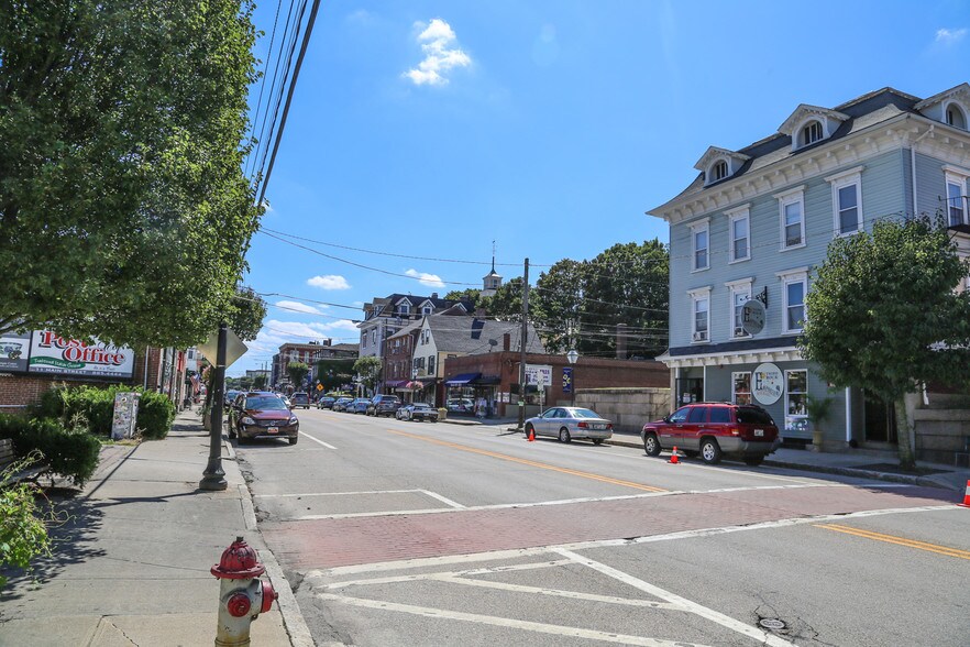 More Photos Of 58 Main St, East Greenwich Office For Lease