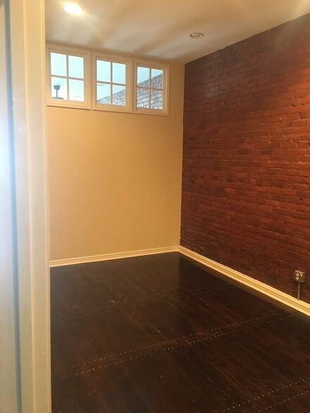 More Photos Of 610 Monroe St, La Porte Coworking Space