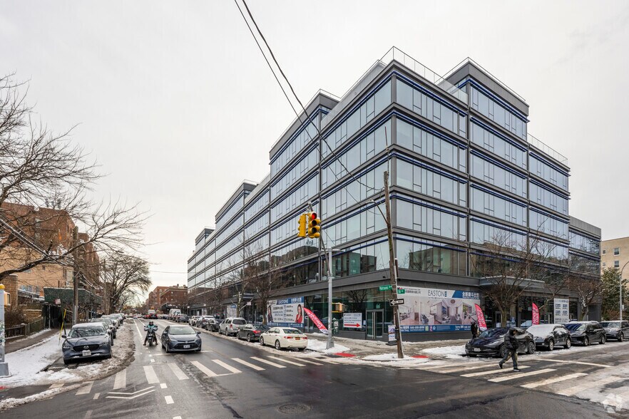 More Photos Of 3820 Parsons Blvd, Flushing Apartments For Sale