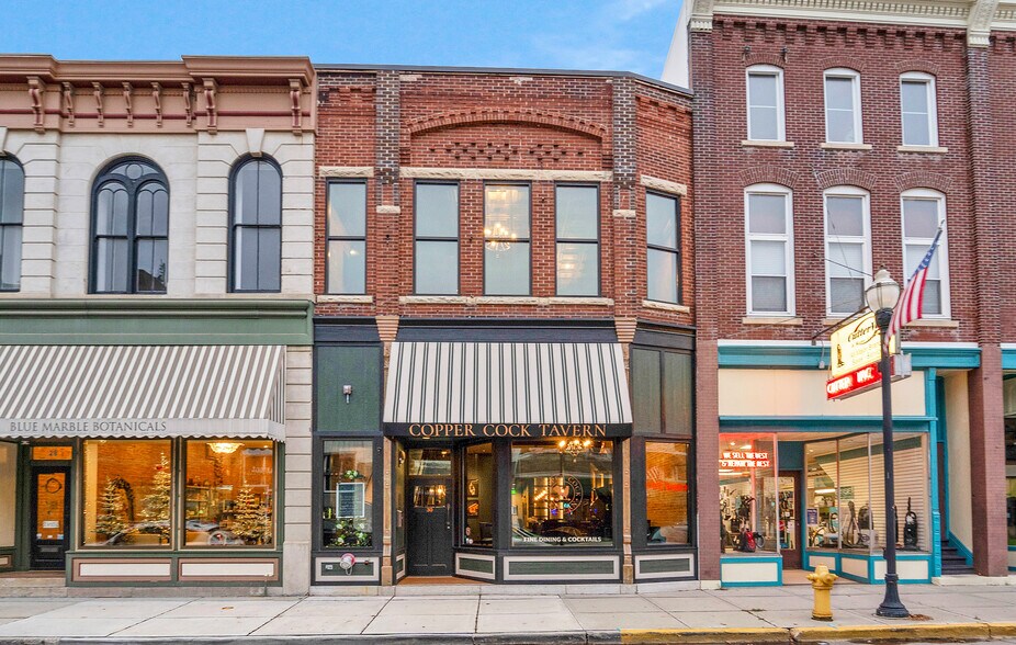 Primary Photo Of 30 N Main St, Fond Du Lac Restaurant For Sale