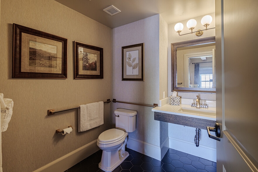 More Photos Of 1-3 Main Street, Le Roy Restaurant For Sale