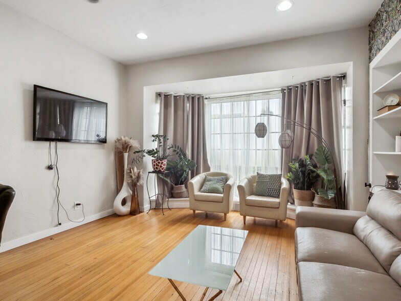 More Photos Of 1725 N High St, Denver Apartments For Sale