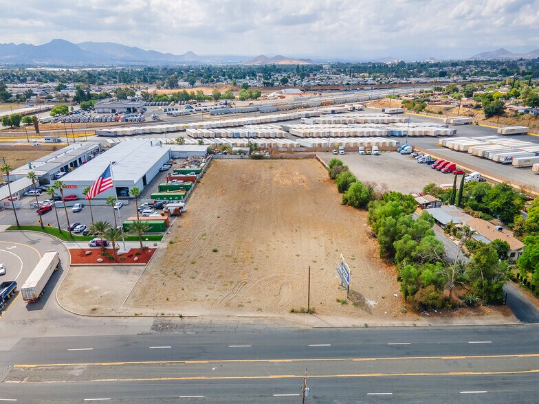 More Photos Of 0 Foothill Blvd, San Bernardino Land For Sale