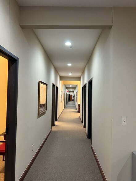 More Photos Of 9505 N Kelley Ave, Oklahoma City Office Residential For Sale