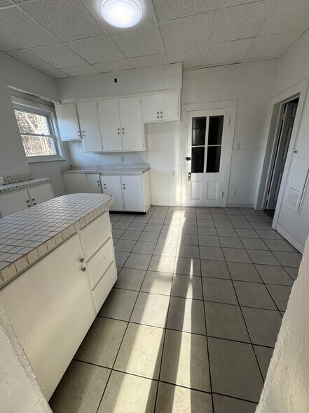More Photos Of 401 N Irving Ave, Scranton Apartments For Sale