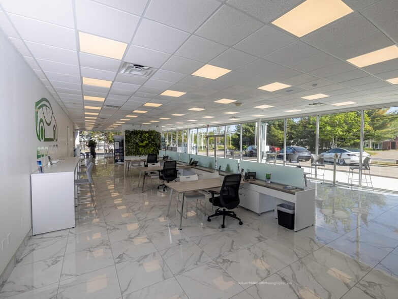 More Photos Of 623 Main St, Tewksbury Auto Dealership For Sale