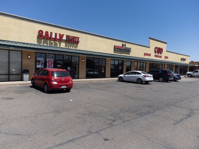 More Photos Of 4024 N Prince St, Clovis Storefront For Sale