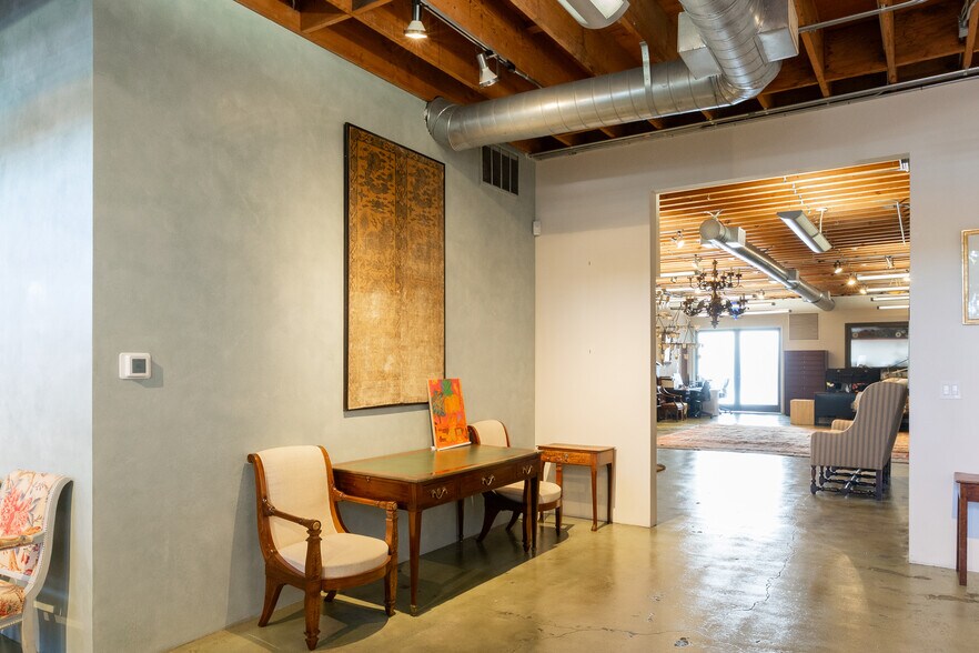 More Photos Of 1646 19th St, Santa Monica Light Manufacturing For Sale