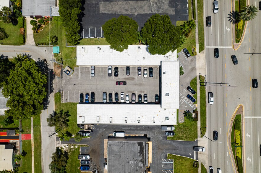 More Photos Of 2333 N State Road 7, Margate Medical For Lease