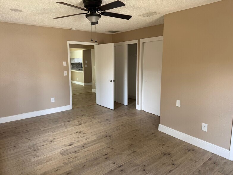 More Photos Of 35 Harbor Woods Cir, Safety Harbor Specialty For Sale