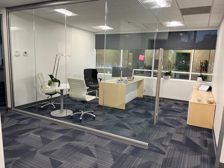 More Photos Of 3451 Executive Way, Miramar Warehouse For Lease