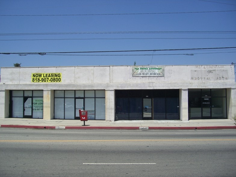 More Photos Of 14545-14551 Vanowen St, Van Nuys Unknown For Lease