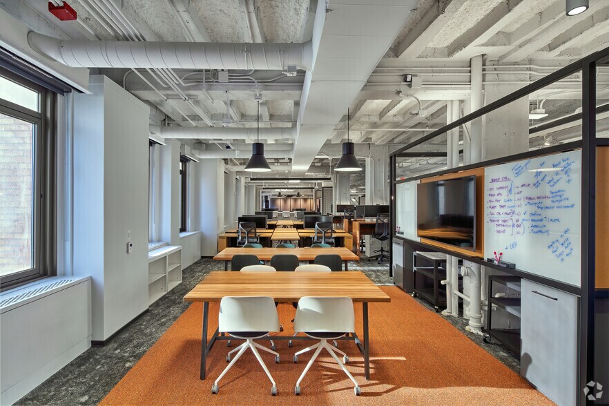 More Photos Of 500 Griswold St, Detroit Office For Lease