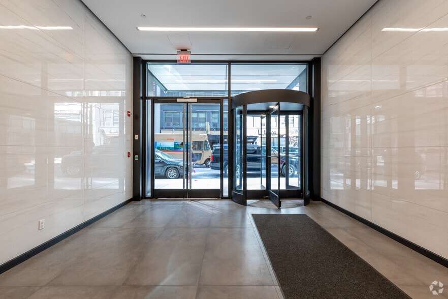 More Photos Of 250-252 W 54th St, New York Medical For Lease