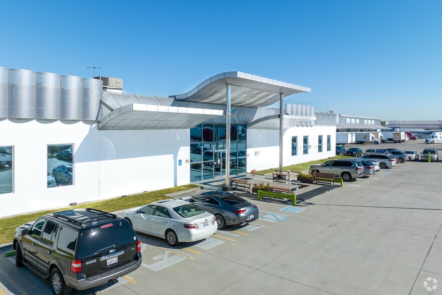 More Photos Of 900 Turnbull Canyon Rd, City Of Industry Warehouse For Lease