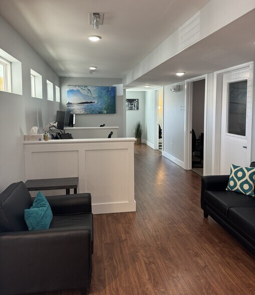 More Photos Of 34 Covil Ave, Wilmington Office For Sale