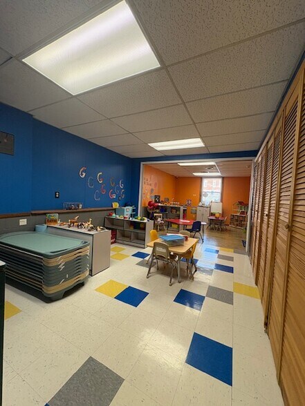 More Photos Of 3645 Oakmount Ave, Saint Louis Schools For Sale