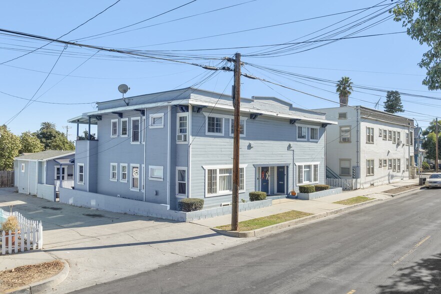 More Photos Of 1224 S Mesa St, San Pedro Apartments For Sale