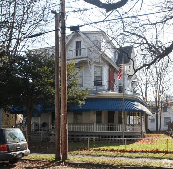 Primary Photo Of 58 Saint James St, Kingston Apartments For Sale