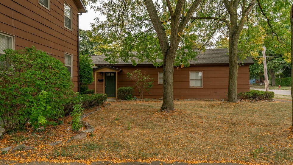 More Photos Of 55 Washington St, Lockport Apartments For Sale