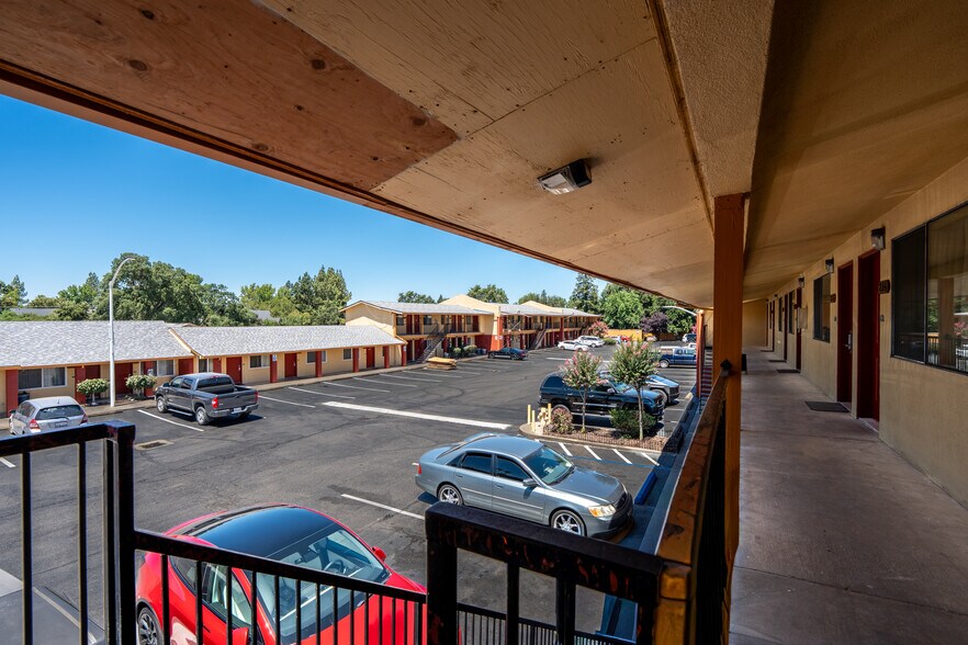 More Photos Of 9515 Folsom Blvd, Sacramento Hotel For Sale