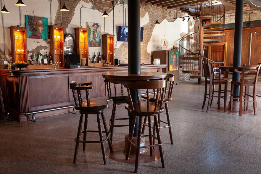 More Photos Of 1427 Oretha Castle Haley Blvd, New Orleans General Retail For Sale