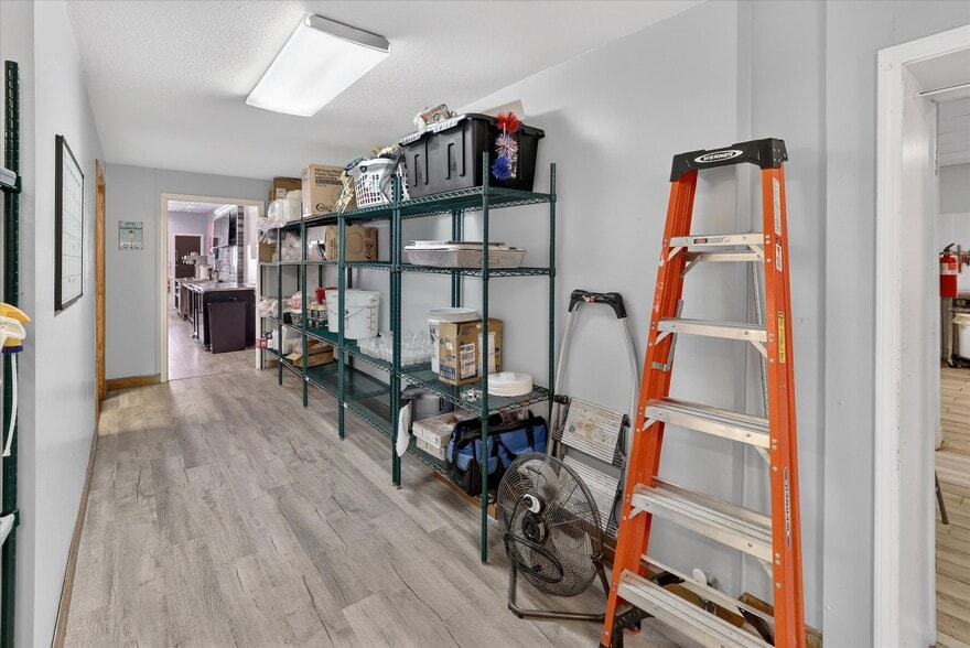 More Photos Of 135 E Main St, Woodville Storefront Retail Residential For Sale