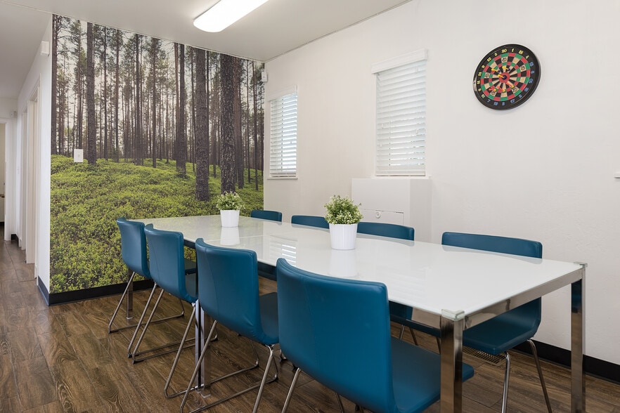 More Photos Of 22283 Main St, Hayward Office For Sale