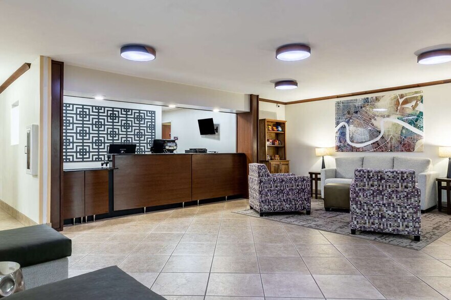 More Photos Of 610 Martin Luther King Jr Blvd, Morgan City Hotel For Sale