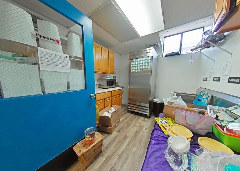 More Photos Of 2943-47 Reed St, Philadelphia Daycare Center For Sale