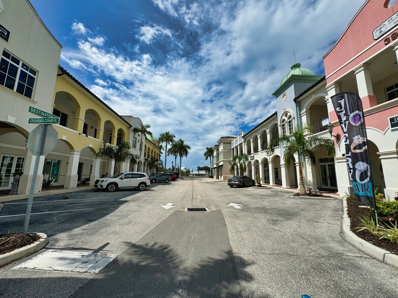 More Photos Of 3976 Destination Dr, Osprey Storefront For Sale