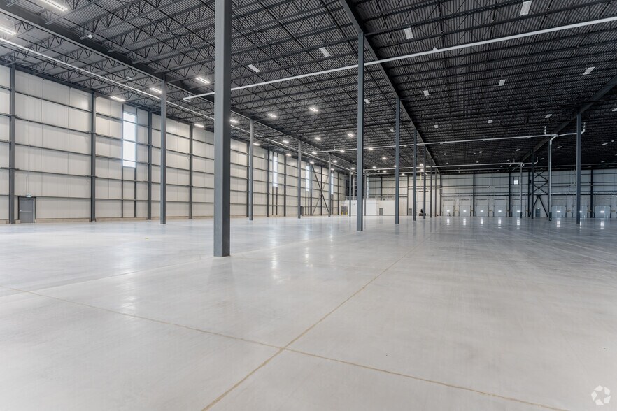 More Photos Of 7475 Mclean Rd E, Puslinch Unknown For Lease