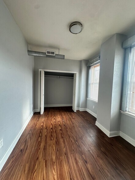 More Photos Of 1021 E Carson, Pittsburgh Storefront Retail Residential For Sale