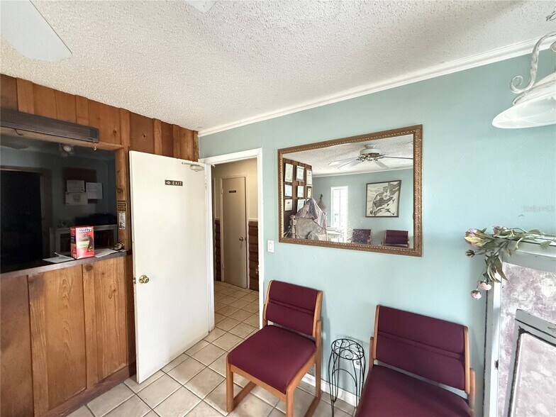 More Photos Of 1631 W Bay Dr, Largo Unknown For Lease
