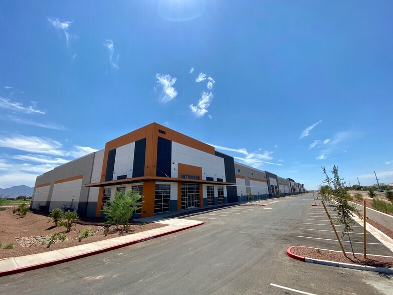 More Photos Of 9393 W Buckeye Rd, Tolleson Unknown For Lease