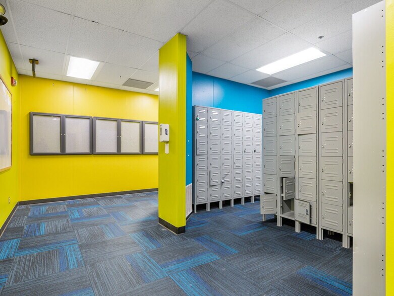 More Photos Of 1228 E Orman Ave, Pueblo Office For Sale