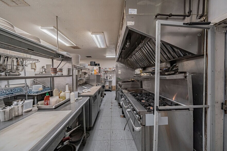 More Photos Of 3427 Swan Valley Hwy, Irwin Hotel For Sale