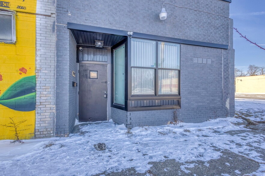More Photos Of 19147 Joy Rd, Detroit Storefront For Sale