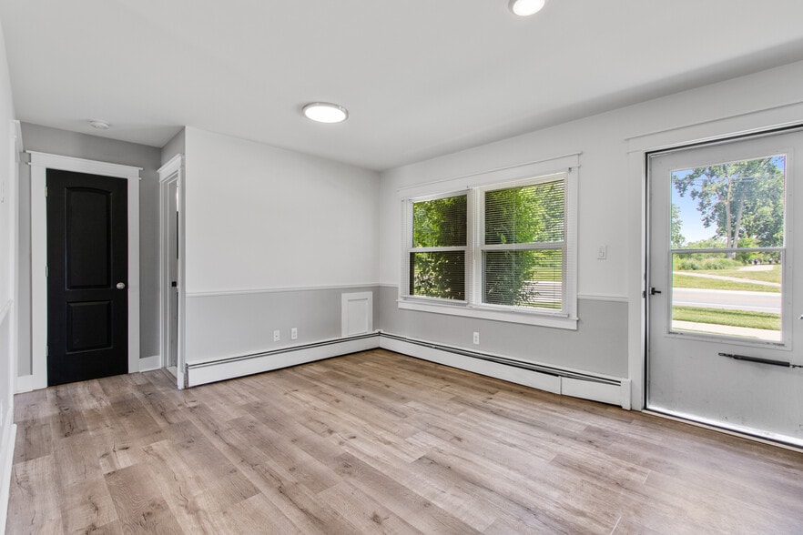 More Photos Of 4125 Woodland Ave, Royal Oak Apartments For Sale
